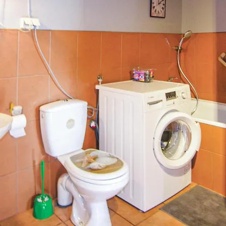 Lovely In Wronki With Sauna ウロンキ