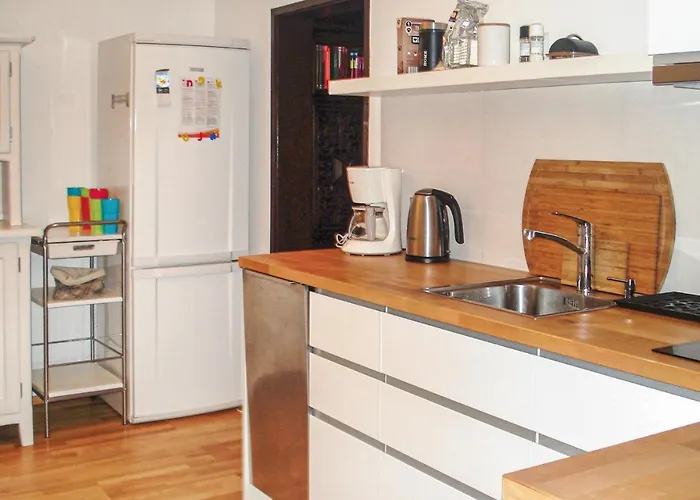 Lovely In With Sauna Casa de Férias Wronki (Greater Poland)